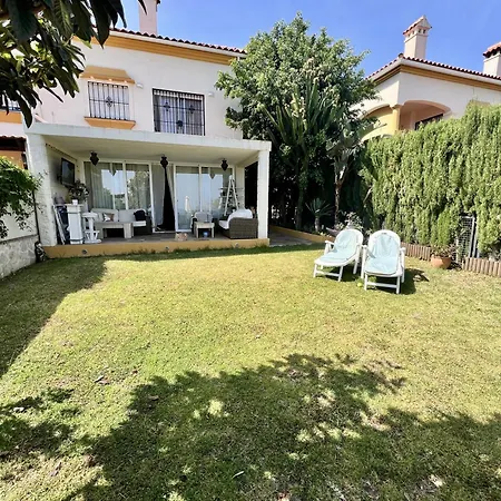 La Hidalga By Beehive Vacances Benalmádena
